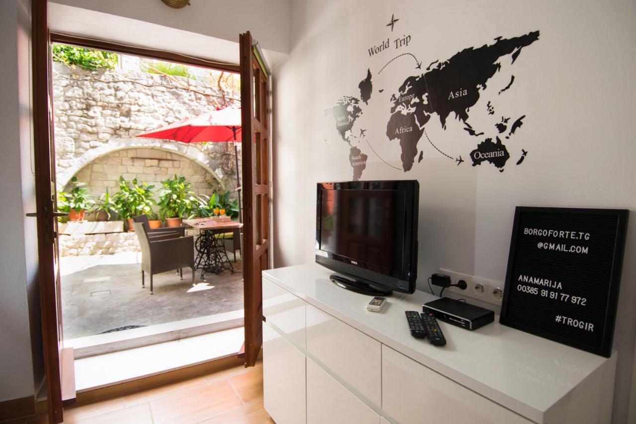 Studio Terrace Borgoforte Trogir Exteriör bild